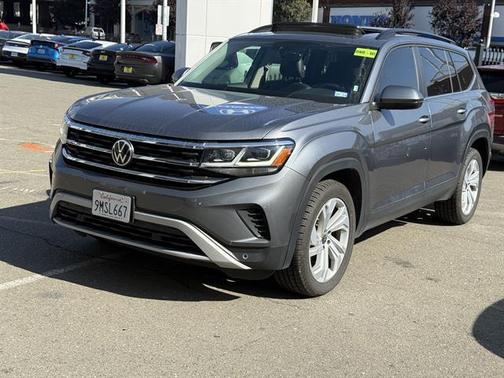 2022 Volkswagen Atlas 3.6L SE w/Technology