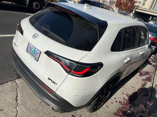 2023 Honda HR-V 2WD Sport