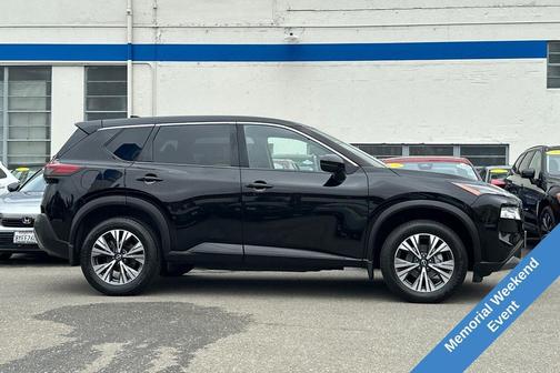Super Black 2023 Nissan Rogue SV