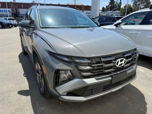 Ecotronic Gray 2025 Hyundai TUCSON SEL