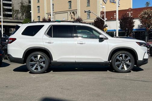 2025 Honda Pilot Elite