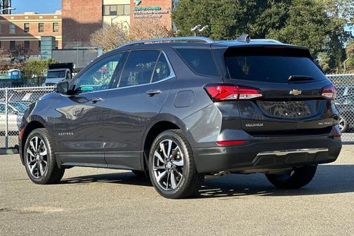 2022 Chevrolet Equinox Premier w/1LZ