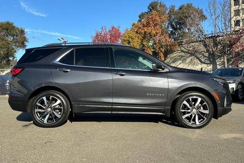 2022 Chevrolet Equinox Premier w/1LZ