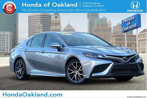 2023 Toyota Camry SE