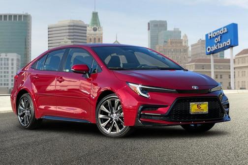 2025 Toyota Corolla Hybrid SE