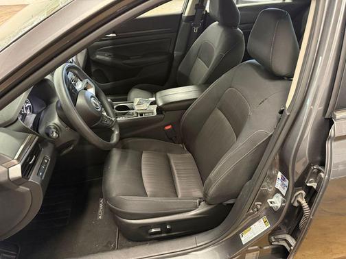 Gun Metallic 2024 Nissan Altima 2.5 SV