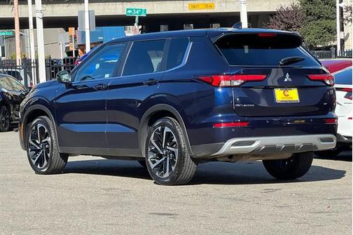 2024 Mitsubishi Outlander SE 2.5 2WD