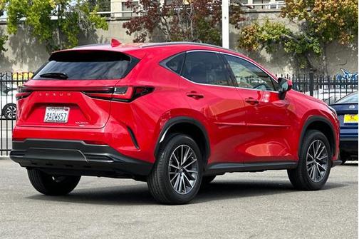 2022 Lexus NX 350h Premium