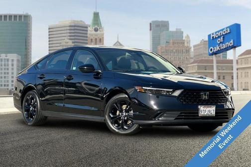 Crystal Black Pearl 2025 Honda Accord SE