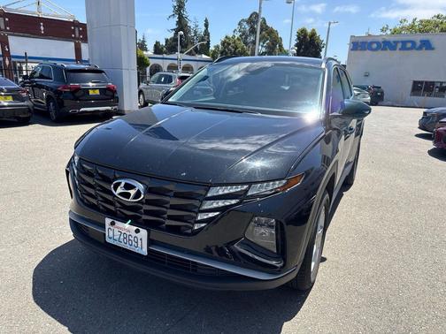 Phantom Black 2024 Hyundai TUCSON SEL