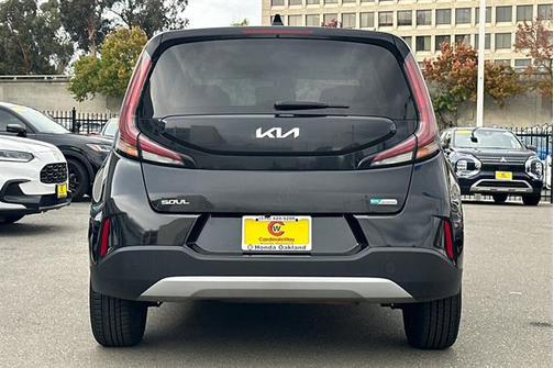 2023 Kia Soul EX