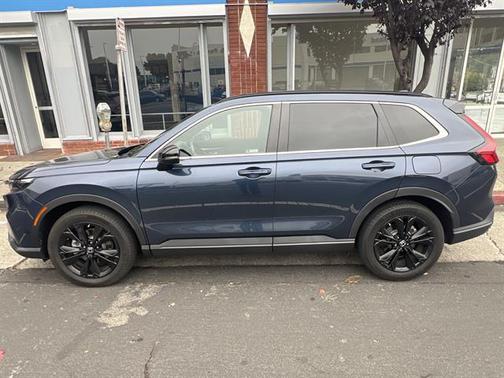 2023 Honda CR-V Hybrid Sport Touring AWD