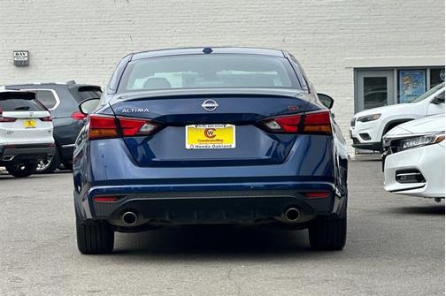 2024 Nissan Altima SR FWD