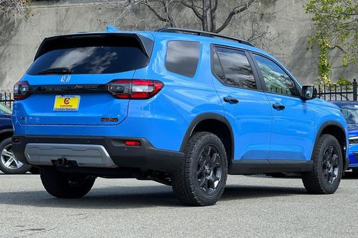 2025 Honda Pilot TrailSport