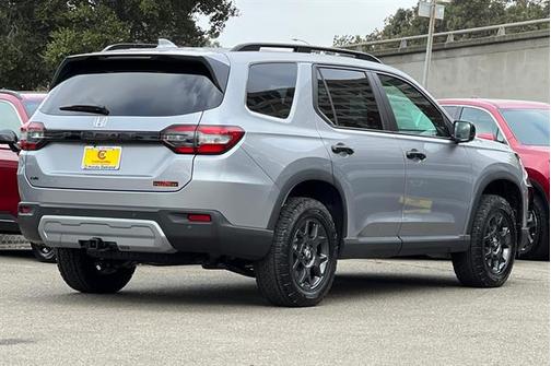 2025 Honda Pilot TrailSport