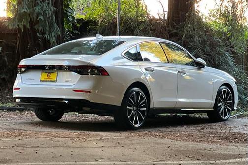 2025 Honda Accord Hybrid Touring