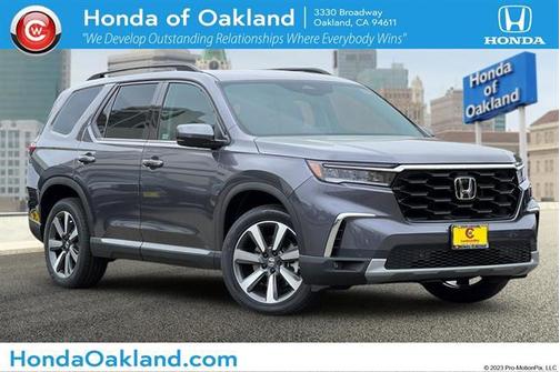 2025 Honda Pilot Touring 8-Passenger