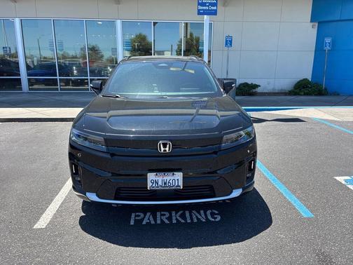 Raven Black 2024 Honda Prologue Touring