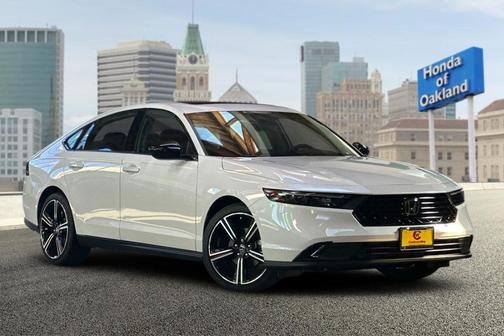 Platinum 2026 Honda Accord SE