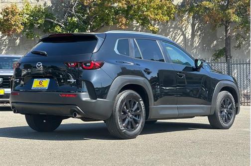 2025 Mazda CX-50 2.5 S Preferred Package