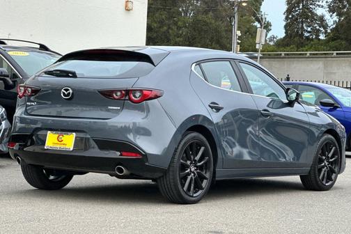 2022 Mazda Mazda3 FWD