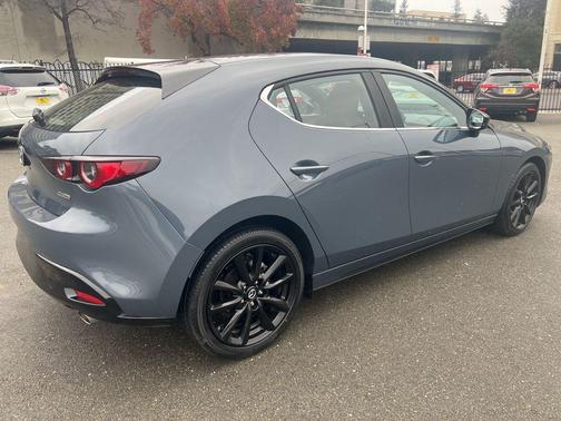 2022 Mazda Mazda3 FWD