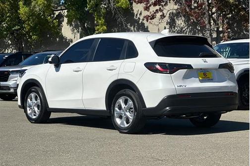 2025 Honda HR-V LX