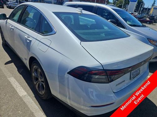 Platinum White Pearl 2023 Honda Accord EX