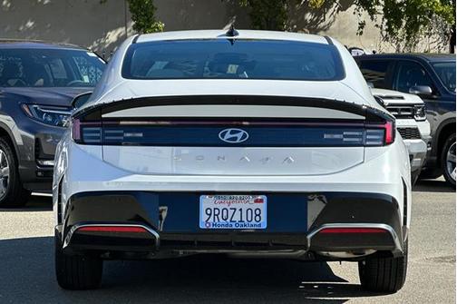 2025 Hyundai SONATA SEL