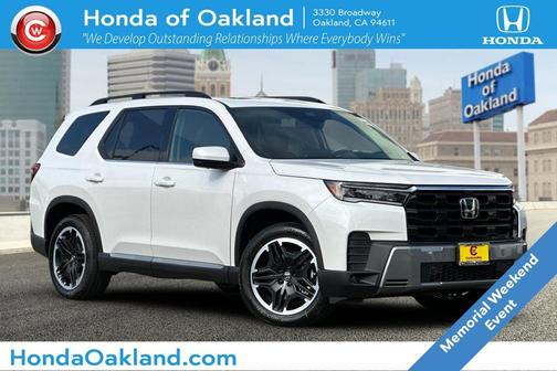 Platinum 2026 Honda Pilot Touring 8-Passenger