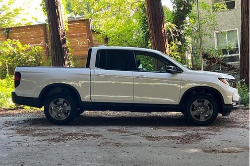 2025 Honda Ridgeline TrailSport