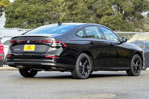 2025 Honda Accord Sport SE 1.5T