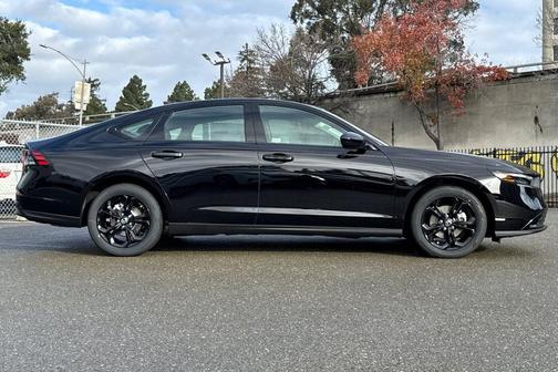 2025 Honda Accord Sport SE 1.5T