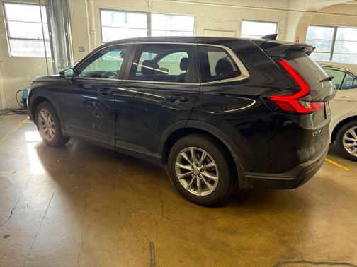 Crystal Black Pearl 2023 Honda CR-V EX