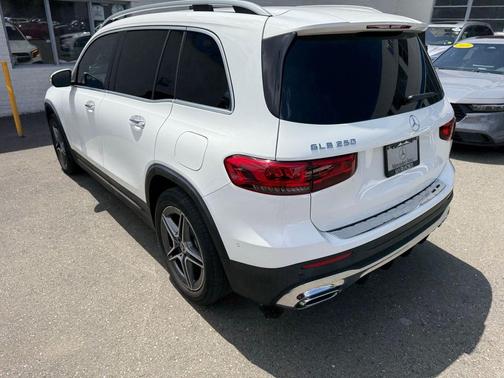 Polar White 2021 Mercedes-Benz GLB 250 Base