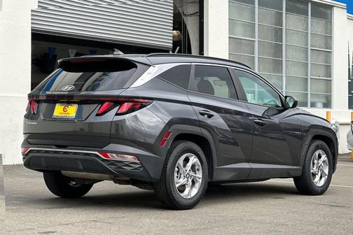 Dark Gray Metallic 2024 Hyundai TUCSON SEL