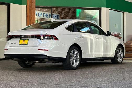 2025 Honda Accord LX 1.5T