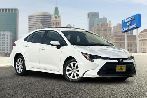 Ice Cap 2023 Toyota Corolla LE