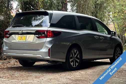 Platinum 2026 Honda Odyssey EX-L