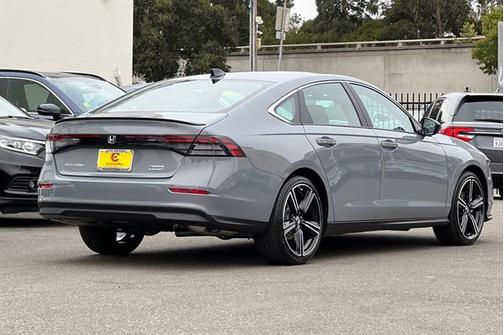 2025 Honda Accord Hybrid Base