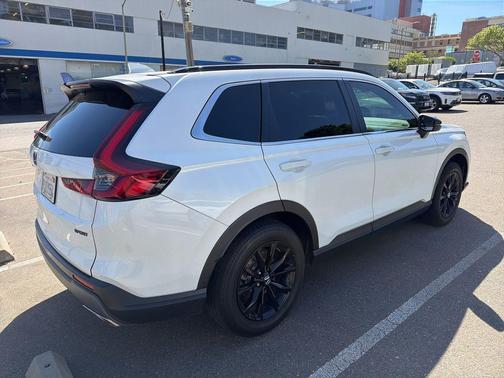 Platinum White Pearl 2024 Honda CR-V Hybrid Sport AWD