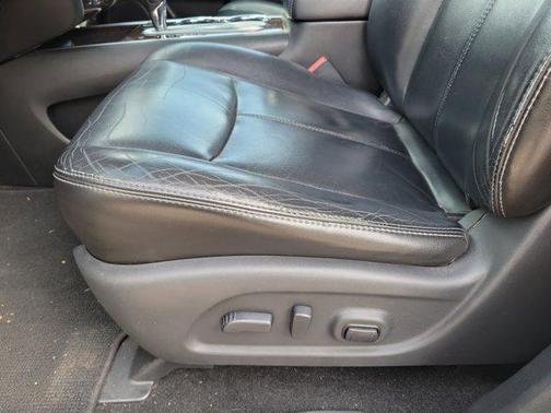 2013 Nissan Pathfinder SL