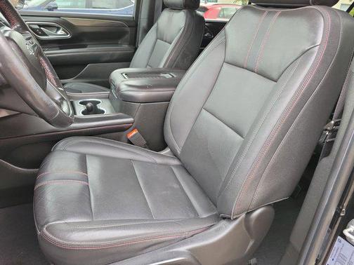 2022 Chevrolet Suburban RST