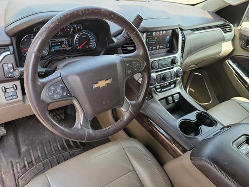 2016 Chevrolet Suburban LT