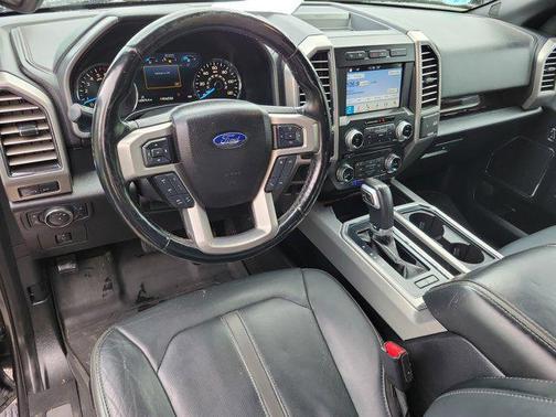 2017 Ford F-150 Platinum
