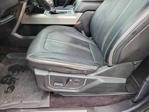 2017 Ford F-150 Platinum