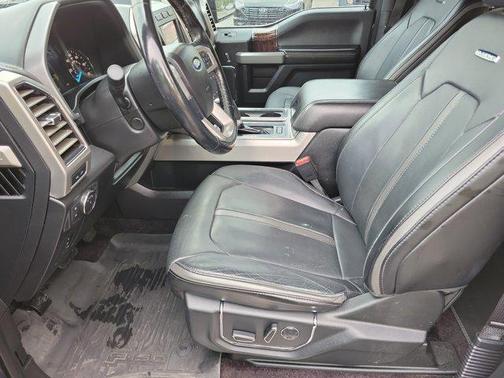 2017 Ford F-150 Platinum