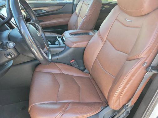 2019 Cadillac Escalade ESV Premium Luxury