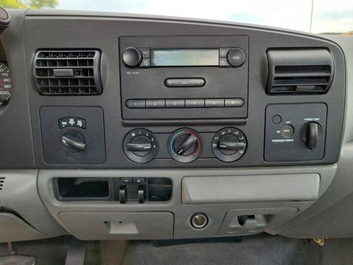 2006 Ford F-250 XL