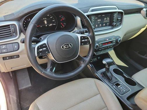 2020 Kia Sorento EX